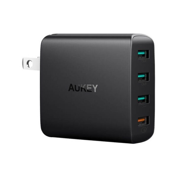 [376] Củ sạc 4 cổng tích hợp 1 cổng QC3.0 Aukey PA-T18 - Metroshop