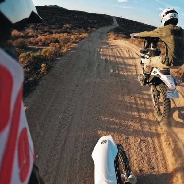 [226] Helmet Front + Side Mount GoPro chính hãng - Metroshop